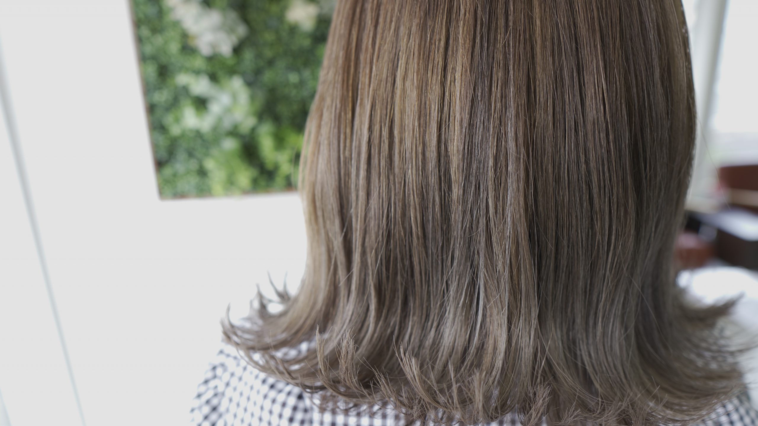 ベージュ アッシュ ベージュの髪色カタログ最新版｜透明感と柔らかさを演出できるヘアカラーで初夏のおでかけをもっとかわいく！